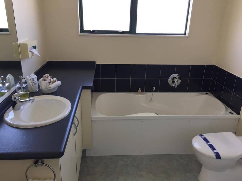Motel Asure Cooks Gardens Motor Whanganui